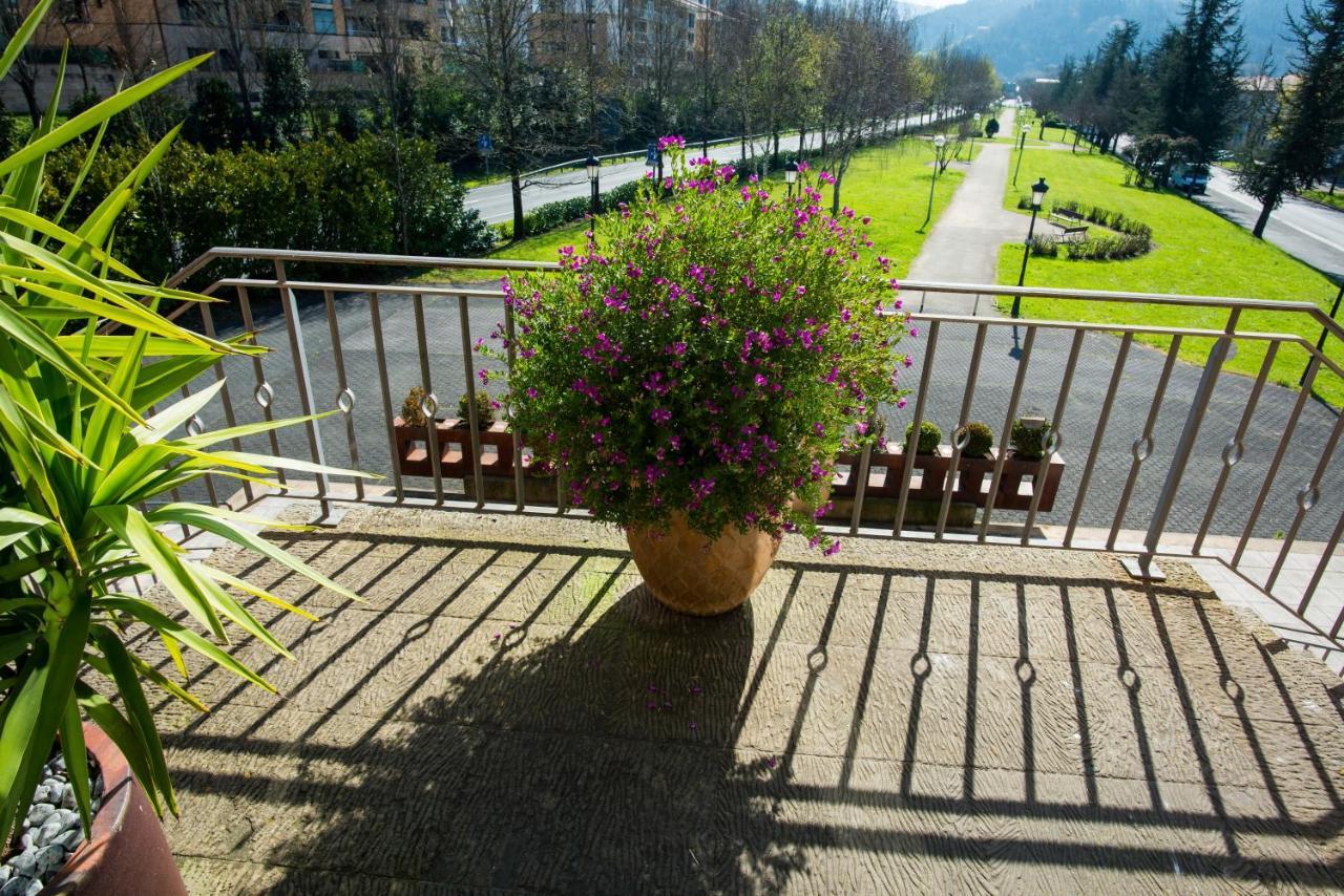 Hotel Palacio Atxega Usúrbil Exteriér fotografie